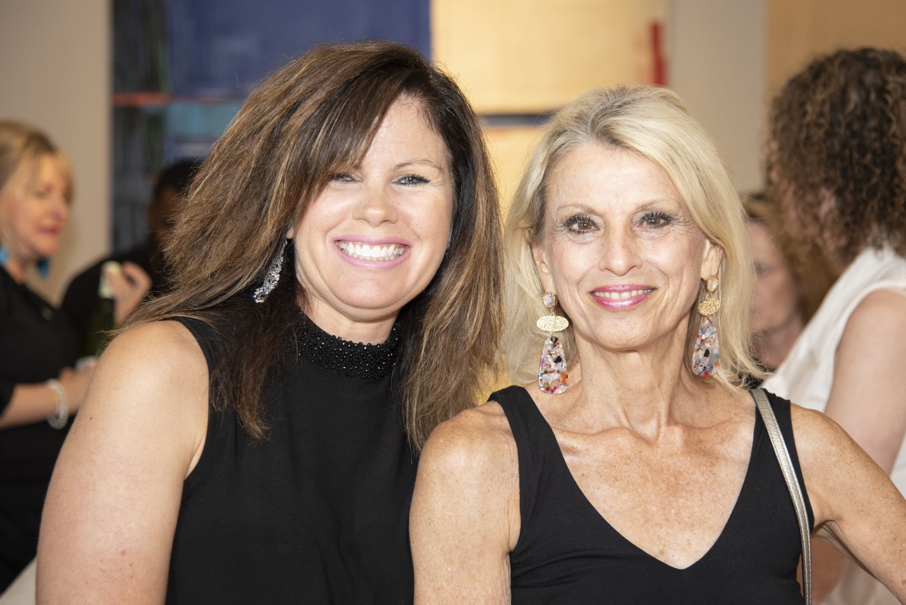 Jenn Hayth, Beth Farmer